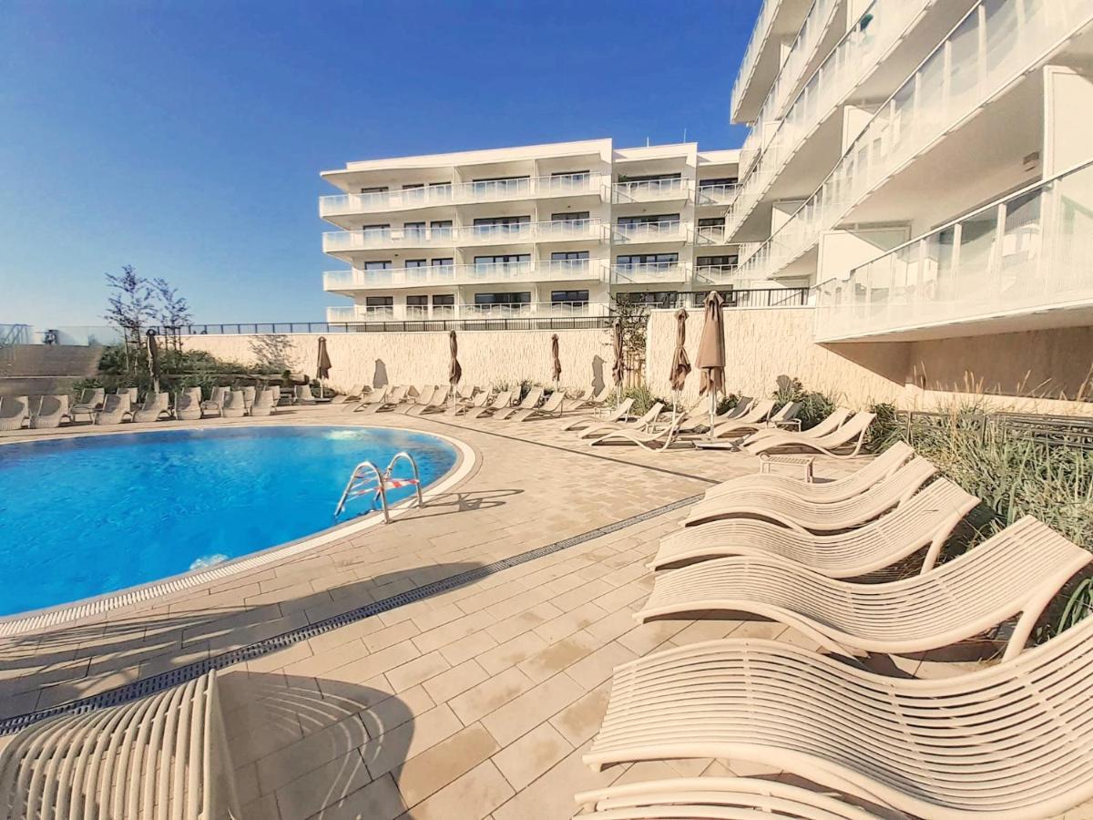 Lulu Apartments - Finn - Apartament 3Pokojowy Polanki Aqua, Basen Silownia I Garaz W Cenie Kolberg Exterior foto